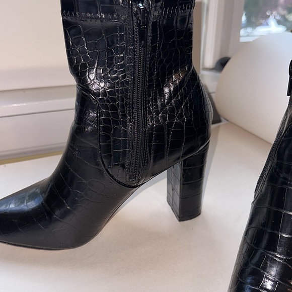 Catherine Malandrino Ankle Boots - Picture 4 of 8
